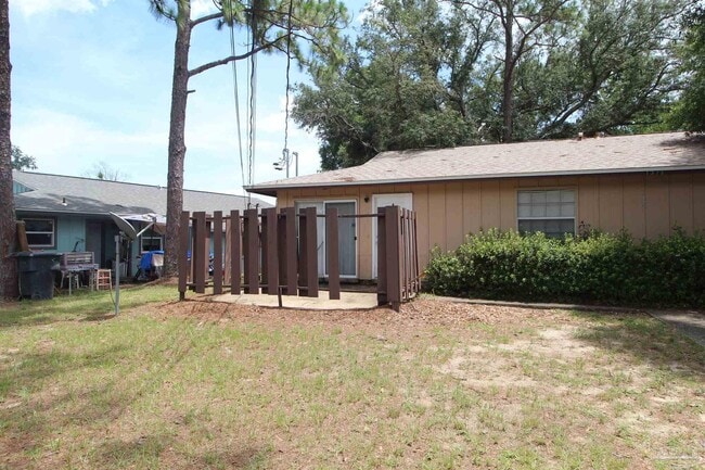 Building Photo - 1375 Bakalane Ct
