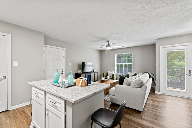 Foto del edificio - Milestone Apartment Homes