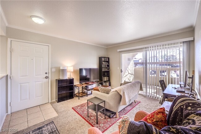 Building Photo - 1909 Desert Falls Ct