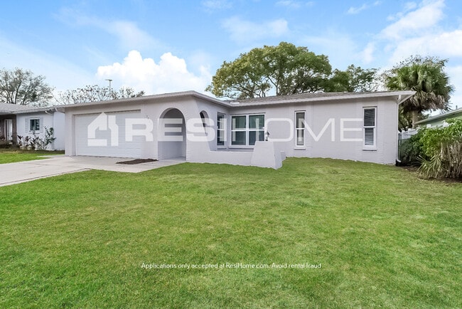 Building Photo - 9027 Richwood Ln