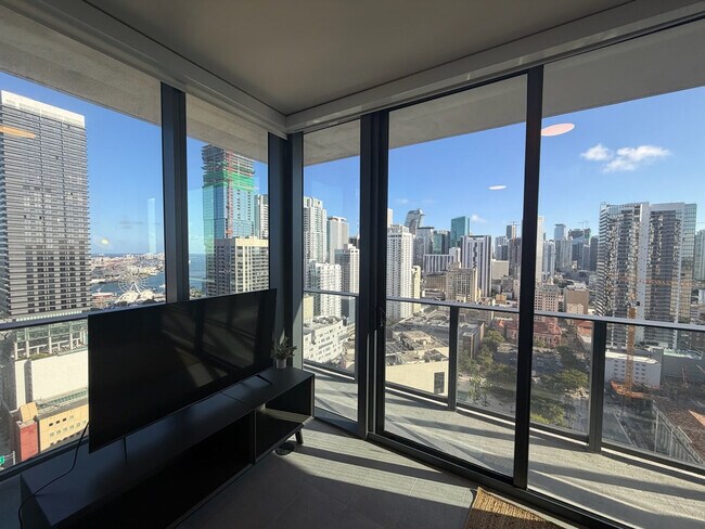 Foto del edificio - 121 NE 5th St