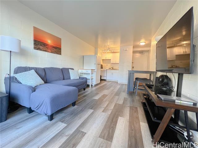 Building Photo - 445 Kaiolu St