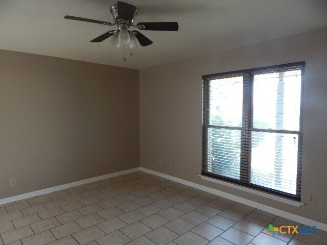 Building Photo - 1310 Covey Ln