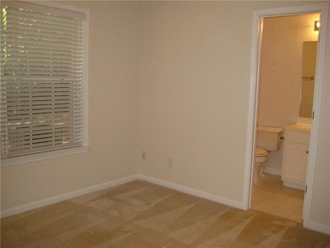 Building Photo - 11783 Wellsley Way