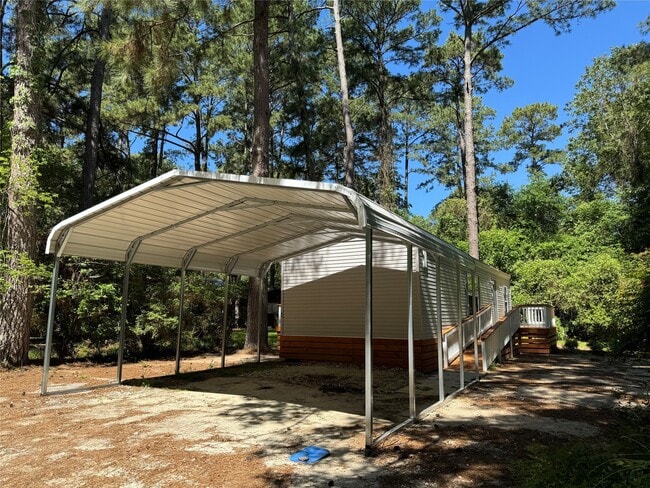 Building Photo - 45 Whippoorwill Ln