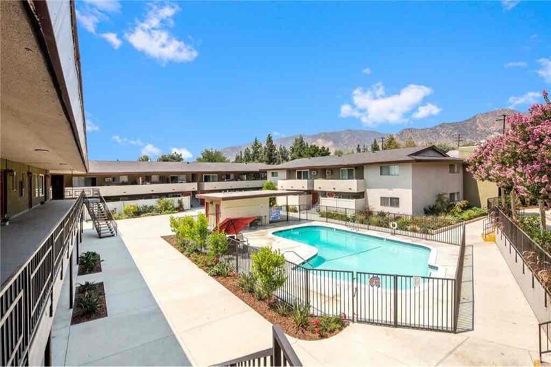 Foto principal - 1381 San Gabriel Canyon Rd