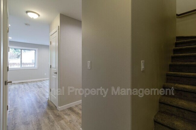 Photo - 6011 NE 105th Ave Townhome