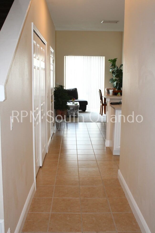 Building Photo - 3566 Sanctuary Dr