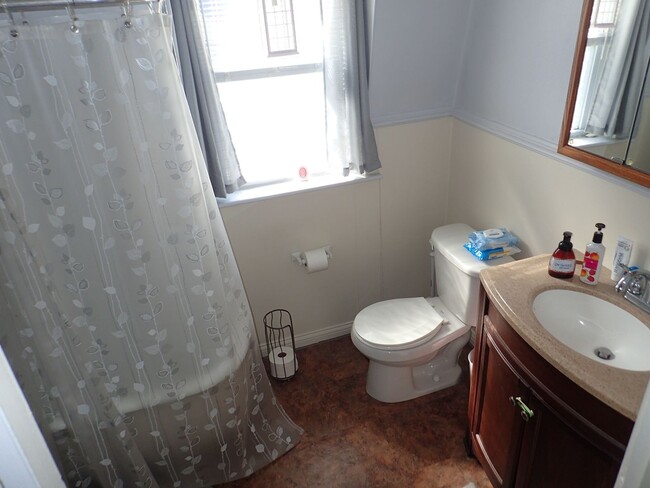 Foto del edificio - 735 W 26th St