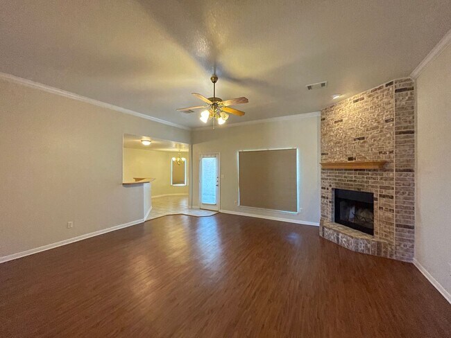 Building Photo - 4-Bedroom House for Rent in Killeen