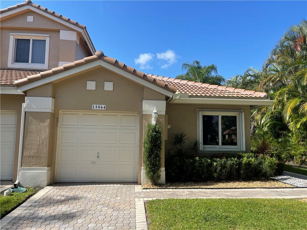 15864 SW 10th St, Pembroke Pines, FL 33027 Townhome Rentals in