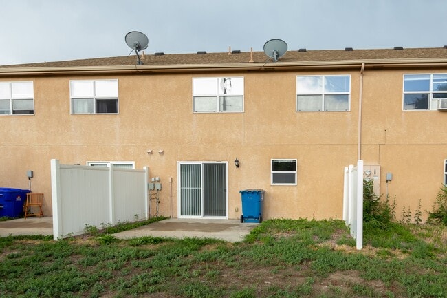 Building Photo - 1248 Nichols Blvd