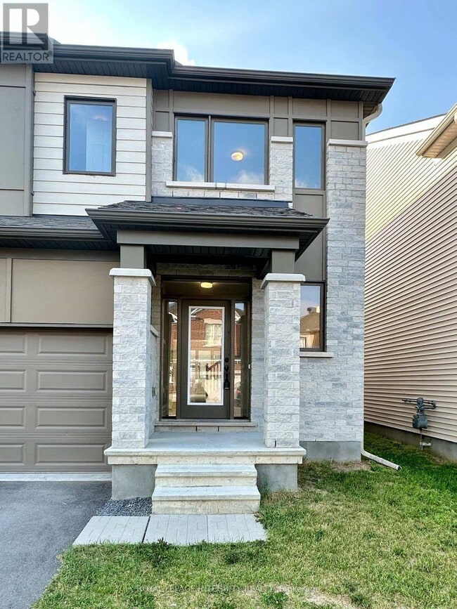 Building Photo - 205 Yearling Cir