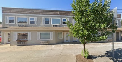 Building Photo - 644-644 2nd Ave