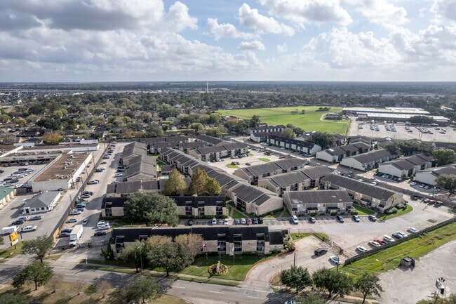 Aerial Photo - Sage Hollow