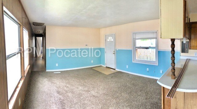 Foto principal - 3 BEDROOM 2 BATHROOM HOUSE TRAILER FOR RENT