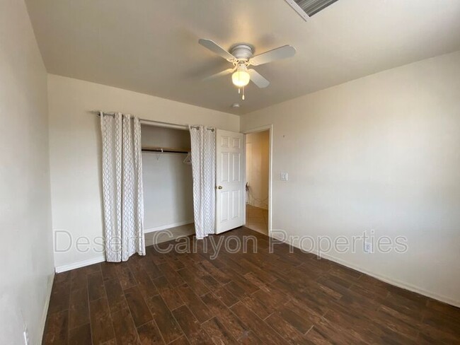 Building Photo - 25723 S Hawes Rd