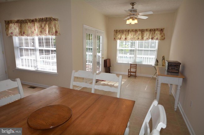 Foto del edificio - 8212 Silverton Ct