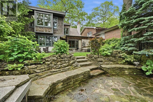 Photo du bâtiment - 31 Glen Oak Dr