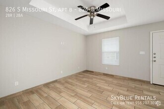 Building Photo - 826 S Missouri St