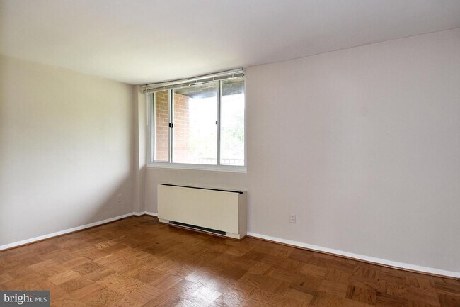 Foto del edificio - 4343 Lee Hwy