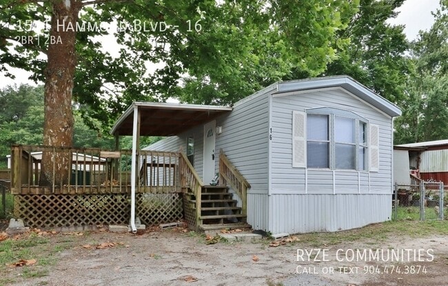 Photo - 1561 Hammond Blvd House