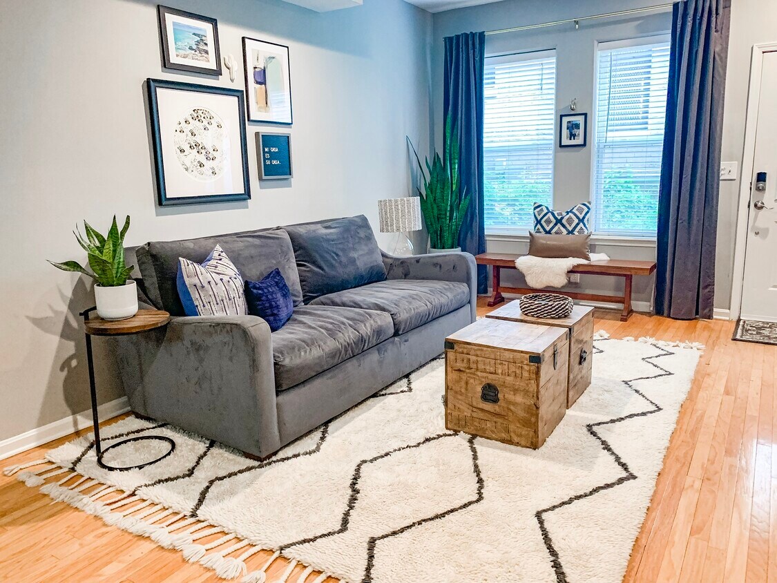 Foto principal - 959 Baxter Ave