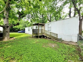 Building Photo - 401 S Woodson St