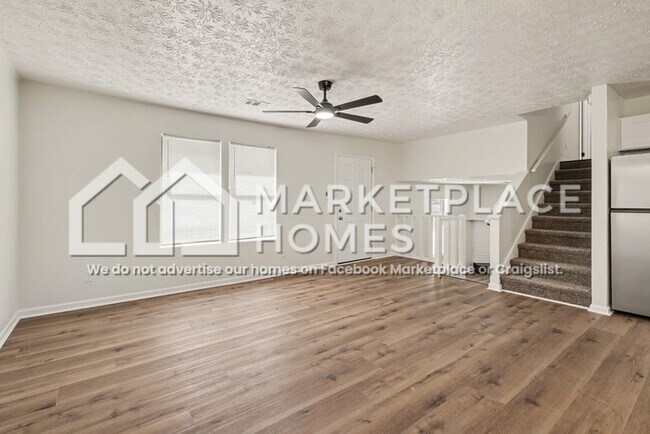 Foto del edificio - 4503 Dogwood Farms Dr