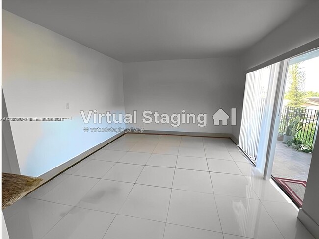 Building Photo - 1221 SW 122nd Ave