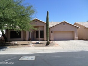 Building Photo - 9006 N Willeta Dr