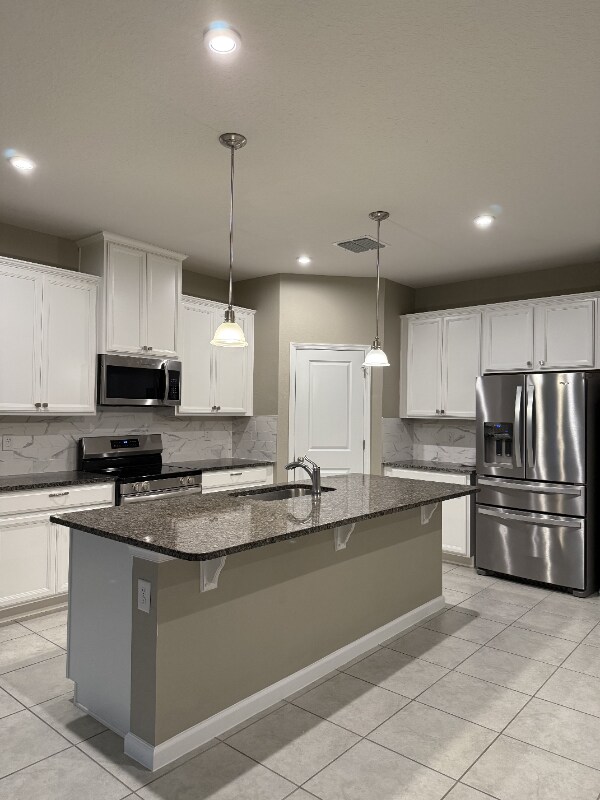 Foto del edificio - 334 Winter Bliss Ln