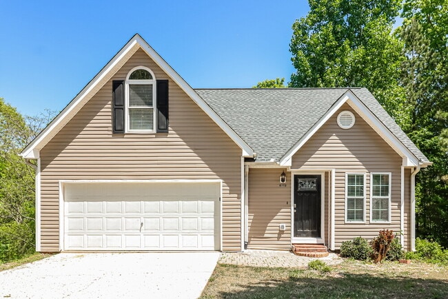 Building Photo - 6860 John Clark Dr