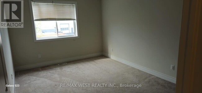 Building Photo - 24 Manhattan Ct.