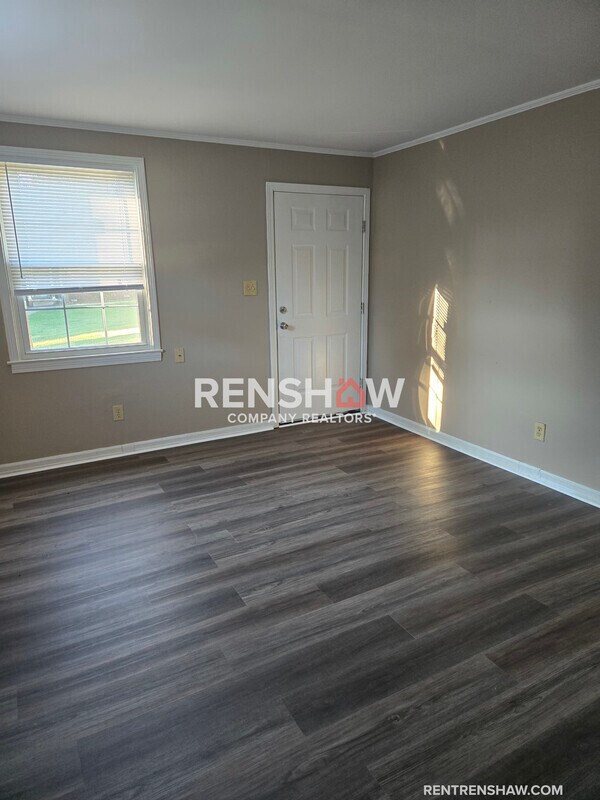 Foto del edificio - 529 N Sampson Ave