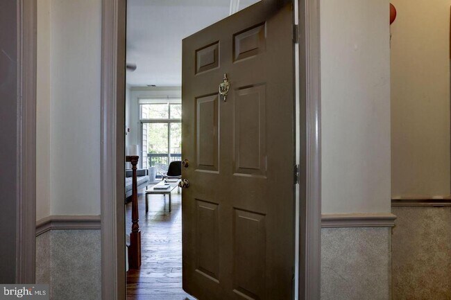 Foto del edificio - 2409 20th St NW