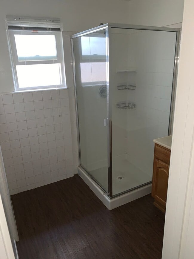 Building Photo - 1424 Ocean Ave