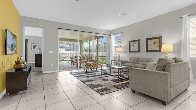 Foto del edificio - 9025 Flamingo Ky Way