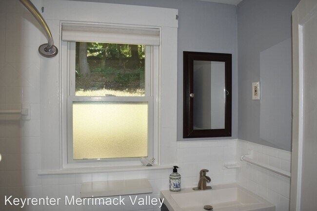 Foto del edificio - 2 br, 1 bath House - 25 Pratt St