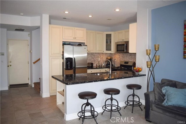 Foto del edificio - 104 Woodcrest Ln