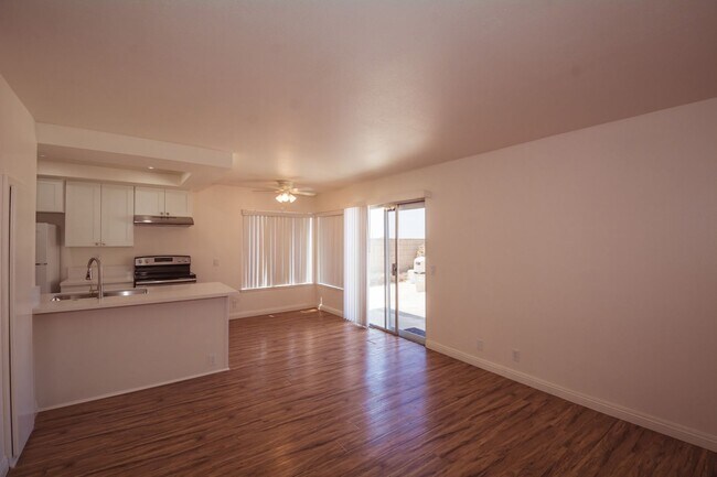 Foto del edificio - 1687 Cliffbranch Drive, Diamond Bar, CA 91...