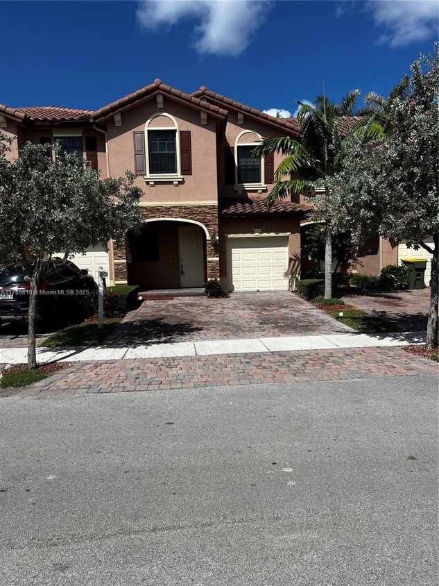 Foto principal - 152 SE 37th Ter