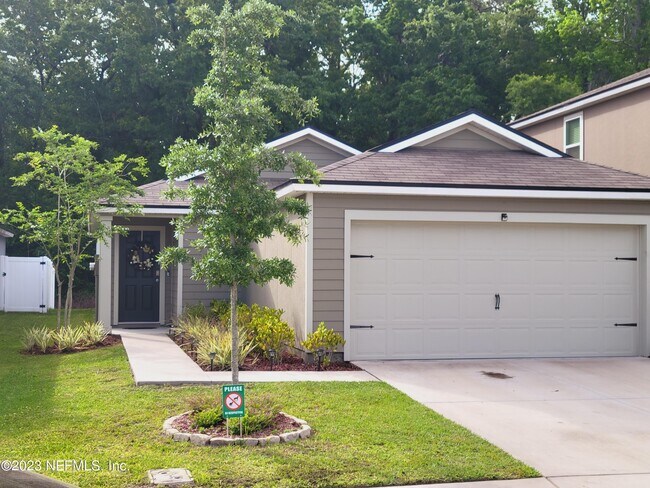 Foto del edificio - 7940 Meadow Walk Ln