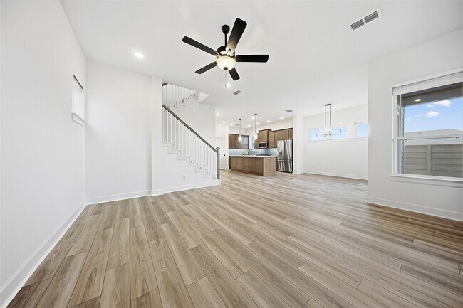 Foto del edificio - 5511 Orangery Ln