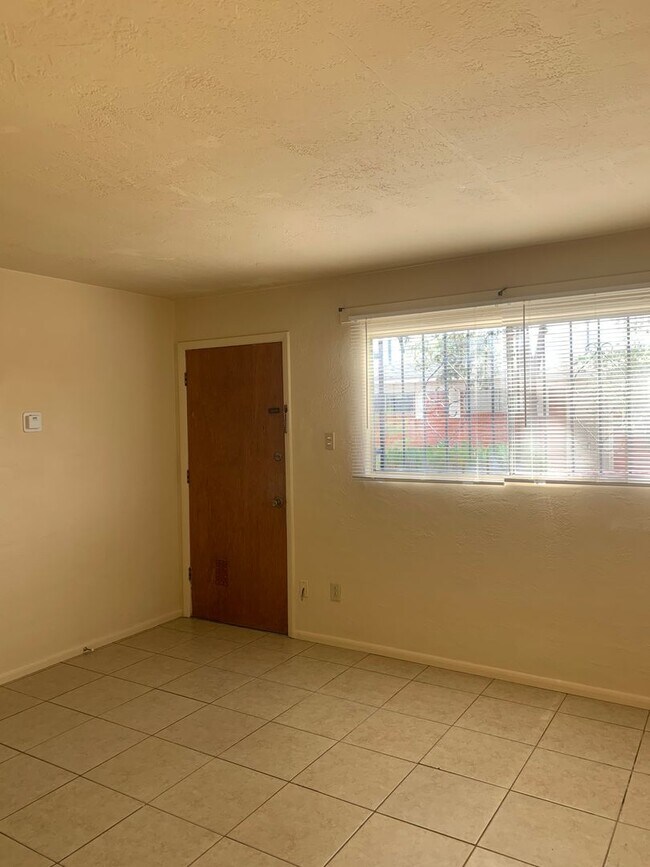 Foto del edificio - 3440 Vail Ave SE