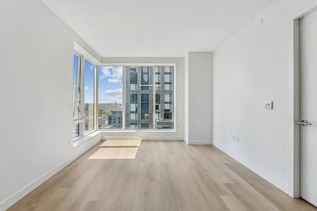 Building Photo - 1 bedroom in BROOKLYN NY 11201