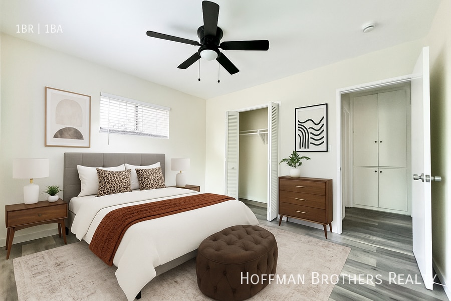 Primary Photo - 1010 N Orange Grove Ave