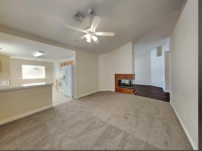 Foto del edificio - 3725 St Charles Ct
