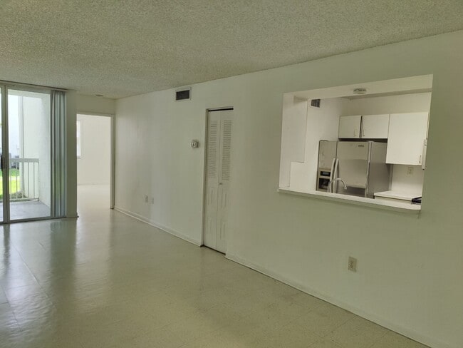 Building Photo - 9766 NW 47th Ter
