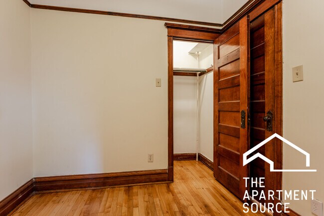 Foto del edificio - 3270 W Wrightwood Ave